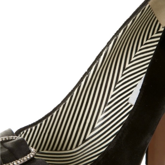 Moschino - Picture 5 of 6